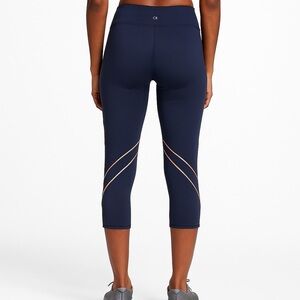 GapFit Black Capri Leggings with Coral Accent Lines (1040)